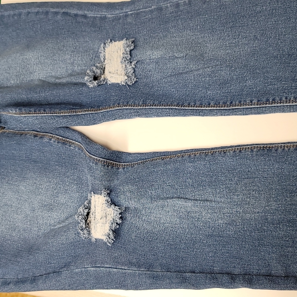 Party Monster Booty Lifter Skinny Jeans - Picture 8 of 9